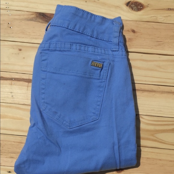 Jeans - Picture 2 of 2